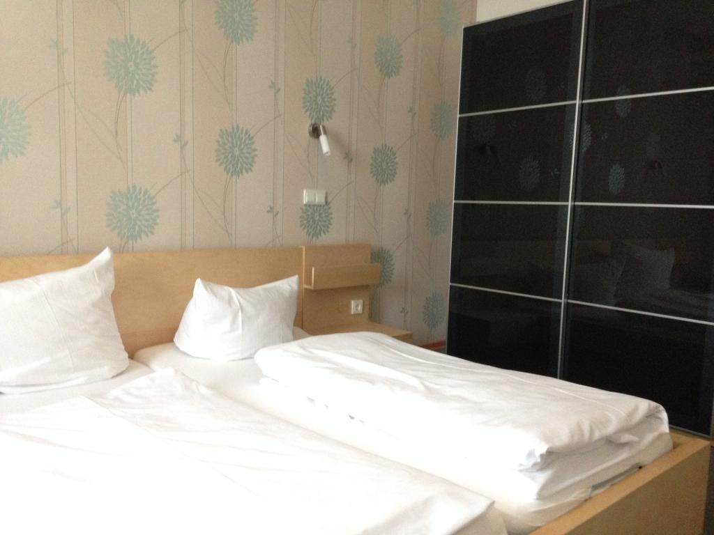 Hotel Oldenburger Hof Birkenfeld  Bilik gambar